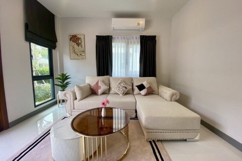 Maison à Bang Kaeo, Thaïlande 4 chambres № 147666 - photo 4