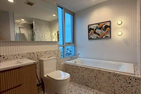 Studio in the Condo in Sathon, Bangkok, Thailand  № 147670 - photo 10