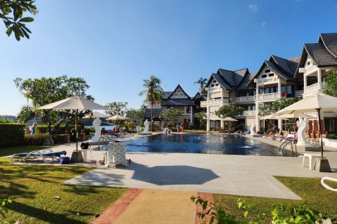 Studio dans le Condo à Phuket, Thaïlande  № 172035 - photo 1