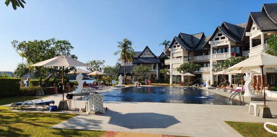 Studio dans le Condo à Phuket, Thaïlande  № 172035