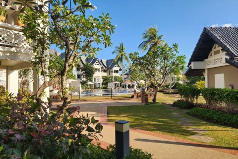 Studio dans le Condo à Phuket, Thaïlande  № 172035 - photo 20