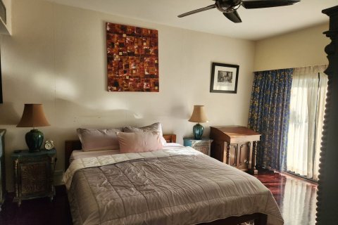 Studio dans le Condo à Phuket, Thaïlande  № 172035 - photo 24