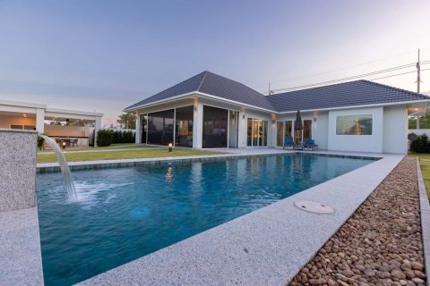 Villa in Hua Hin, Thailand 3 bedrooms № 165793