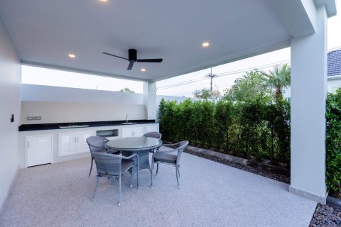 Villa in Hua Hin, Thailand 3 bedrooms № 165794 - photo 19