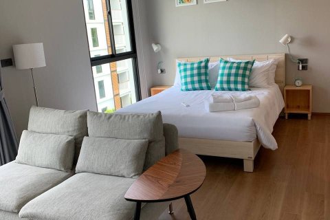 Condo in Phuket, Thailand, 2 bedrooms  № 147631 - photo 8