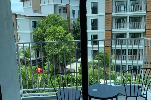 Condo in Phuket, Thailand, 2 bedrooms  № 147631 - photo 13