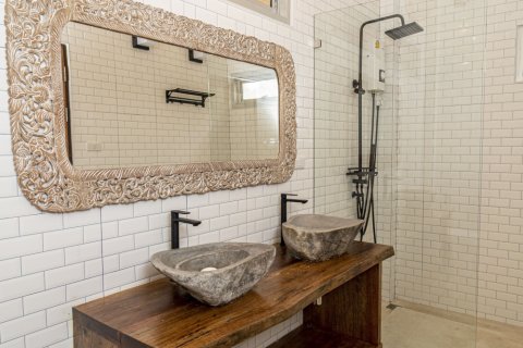 Villa in Surat Thani, Thailand 2 bedrooms № 147633 - photo 10