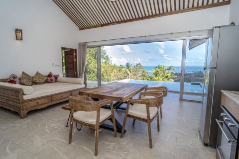 Villa in Surat Thani, Thailand 2 bedrooms № 147633 - photo 3