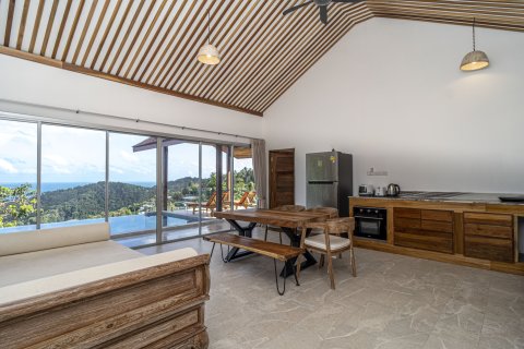 Villa in Surat Thani, Thailand 2 bedrooms № 147633 - photo 5