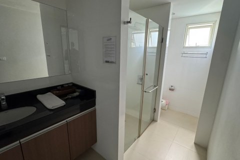 Пентхаус в Пхукете, Таиланд с 2 спальнями  № 147637 - фото 7