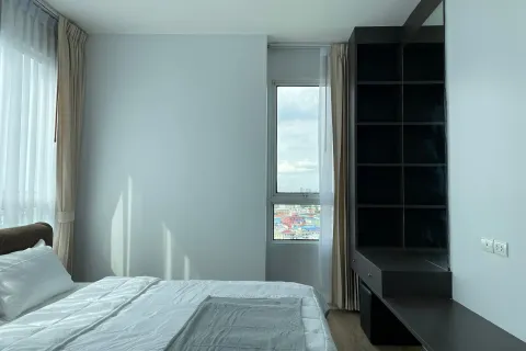 Condo à Watthana, Bangkok, Thaïlande, 3 chambres № 156647 - photo 11