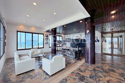 Condo in Pattaya, Thailand, 2 bedrooms  № 202034 - photo 25