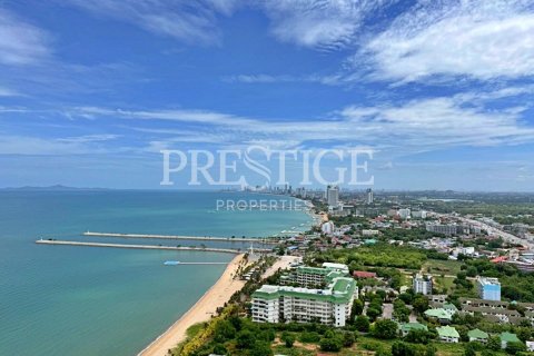 Condo in Pattaya, Thailand, 2 bedrooms  № 202034 - photo 18