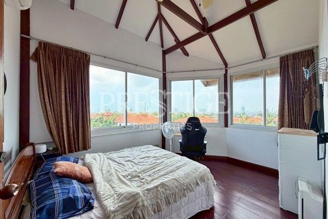 House in Pattaya, Thailand 5 bedrooms № 202037 - photo 27