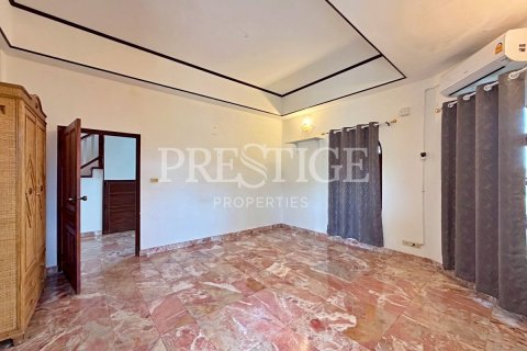 House in Pattaya, Thailand 5 bedrooms № 202037 - photo 19