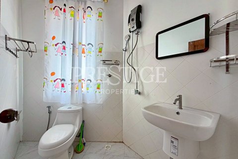 House in Pattaya, Thailand 5 bedrooms № 202037 - photo 29