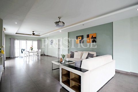 Condo à Pattaya, Thaïlande, 2 chambres  № 202036 - photo 2