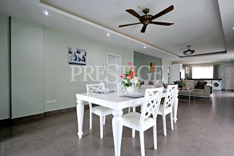 Condo à Pattaya, Thaïlande, 2 chambres  № 202036 - photo 4
