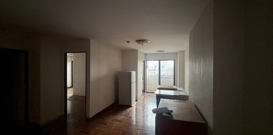 Condo in Sathon, Bangkok, Thailand, 2 bedrooms  № 161668