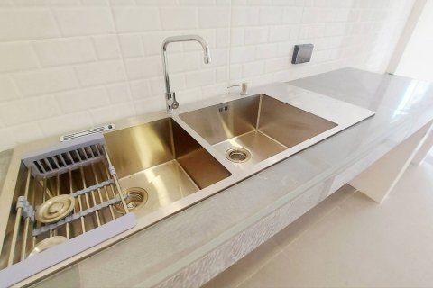 House in Pattaya, Thailand 3 bedrooms № 161671 - photo 19