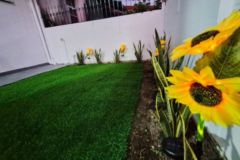 House in Pattaya, Thailand 3 bedrooms № 161671 - photo 21