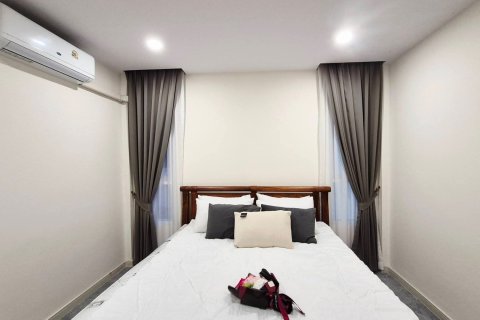 House in Pattaya, Thailand 3 bedrooms № 161671 - photo 14