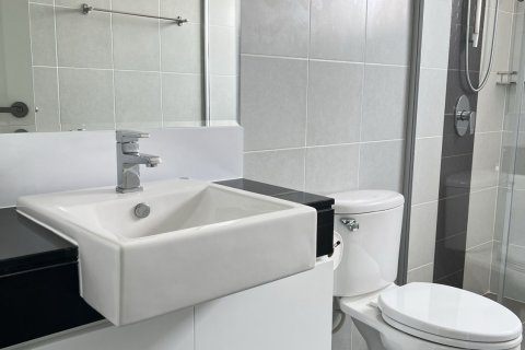 Condo in Pattaya, Thailand, 2 bedrooms  № 173717 - photo 20