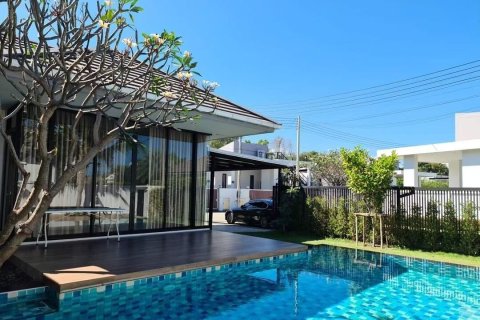 Дом в Хуа Хине, Таиланд с 3 спальнями  № 156027 - фото 2