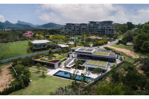 Villa in Pattaya, Thailand 4 Schlafzimmer № 170262 - Foto 20