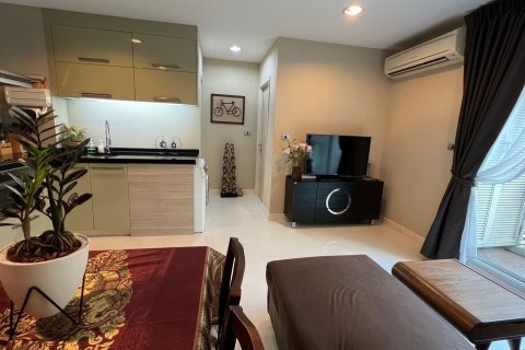 Studio in the Condo in Khlong Toei, Bangkok, Thailand  № 138299 - photo 7