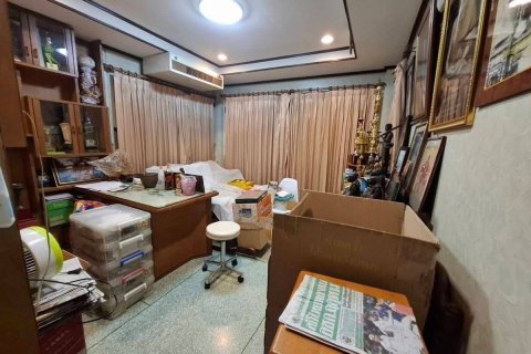 Дом в Талинг Чане, Бангкок, Таиланд с 5 спальнями  № 138302 - фото 9