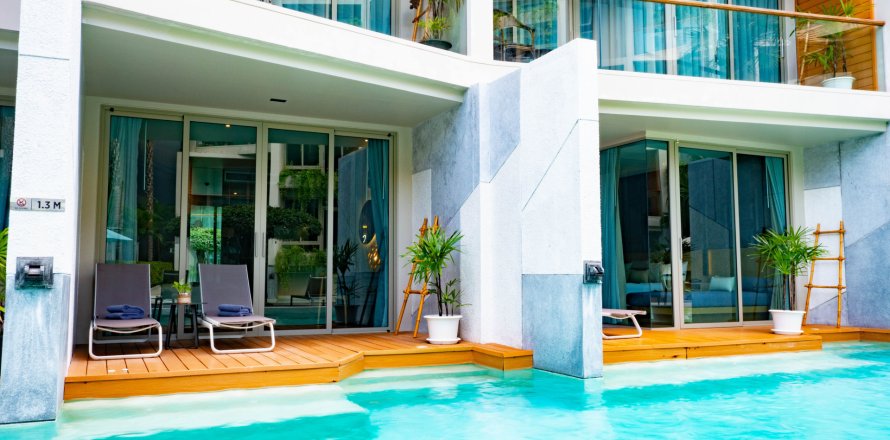 Studio in the Condo in Phuket, Thailand  № 142790