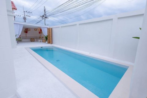 Вилла в Паттайе, Таиланд с 5 спальнями  № 142795 - фото 3