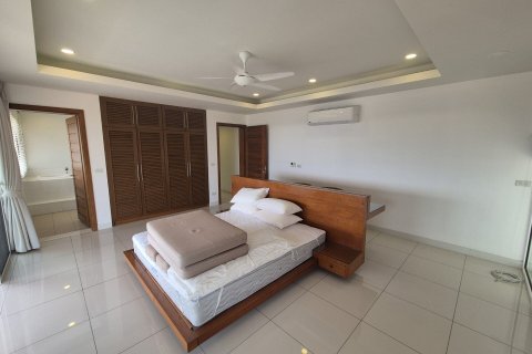 Villa in Ko Samui, Thailand 5 bedrooms № 154945 - photo 4
