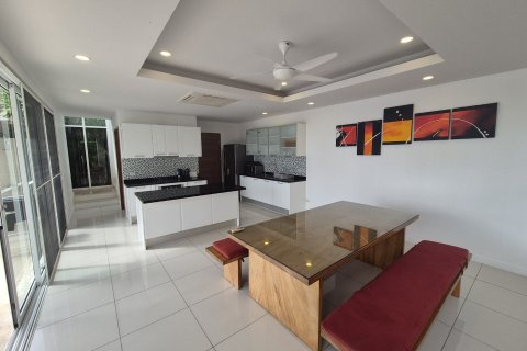 Villa in Ko Samui, Thailand 5 bedrooms № 154945 - photo 3