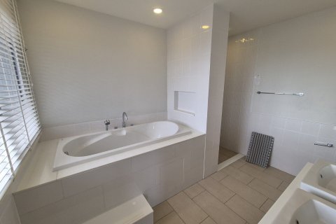 Villa in Ko Samui, Thailand 5 bedrooms № 154945 - photo 6