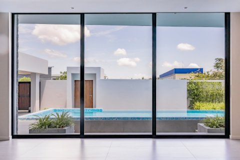 Villa in Phuket, Thailand 3 bedrooms № 154941 - photo 9