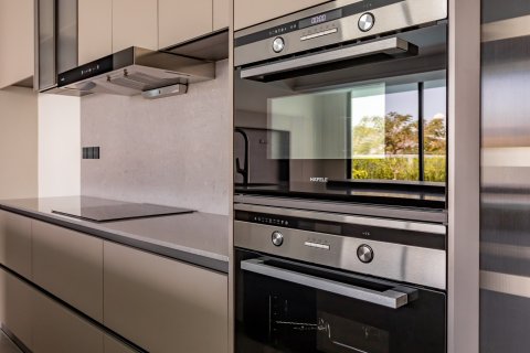 Villa in Phuket, Thailand 3 bedrooms № 154941 - photo 17