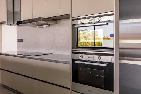 Villa in Phuket, Thailand 3 bedrooms № 154941 - photo 16