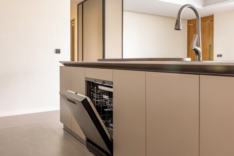 Villa in Phuket, Thailand 3 bedrooms № 154941 - photo 19