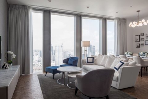 Condo in Bangkok, Thailand, 2 bedrooms  № 180944 - photo 4