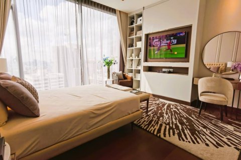 Condo in Bangkok, Thailand, 3 bedrooms  № 180946 - photo 21