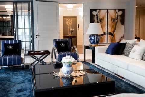 Condo in Bangkok, Thailand, 3 bedrooms  № 180945 - photo 6