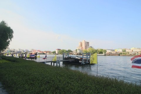 Condo in Bangkok, Thailand, 3 bedrooms  № 180943 - photo 23