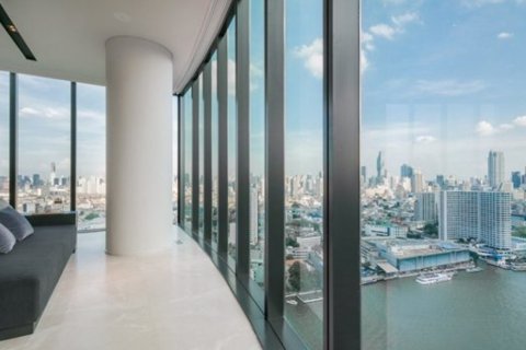 Condo in Bangkok, Thailand, 3 bedrooms  № 180943 - photo 4