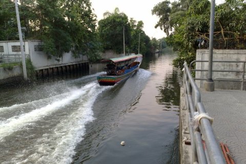 Land in Bangkok, Thailand 604 sq.m. № 149023 - photo 5