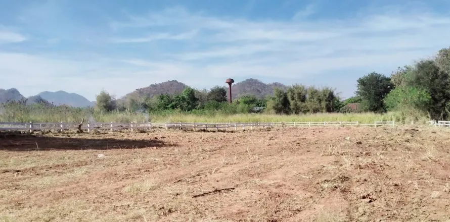 Land in Pak Chong, Thailand 3552 sq.m. № 149025