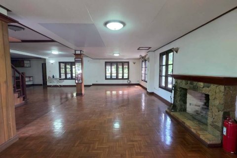House in Hang Dong, Thailand 5 bedrooms № 158399 - photo 7