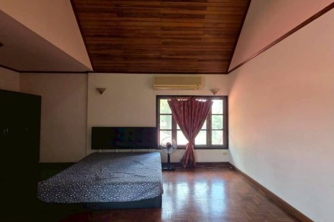 House in Hang Dong, Thailand 5 bedrooms № 158399 - photo 15