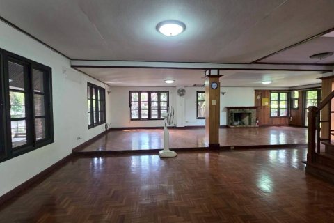 House in Hang Dong, Thailand 5 bedrooms № 158399 - photo 5